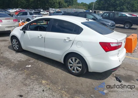 2013 Kia Rio Lx z USA, uszkodzony, nr VIN KNADM4A39D6267188